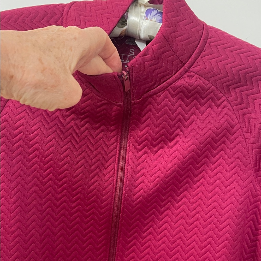 adidas Women's Burgundy Ski Jacket - Picture 12 of 13